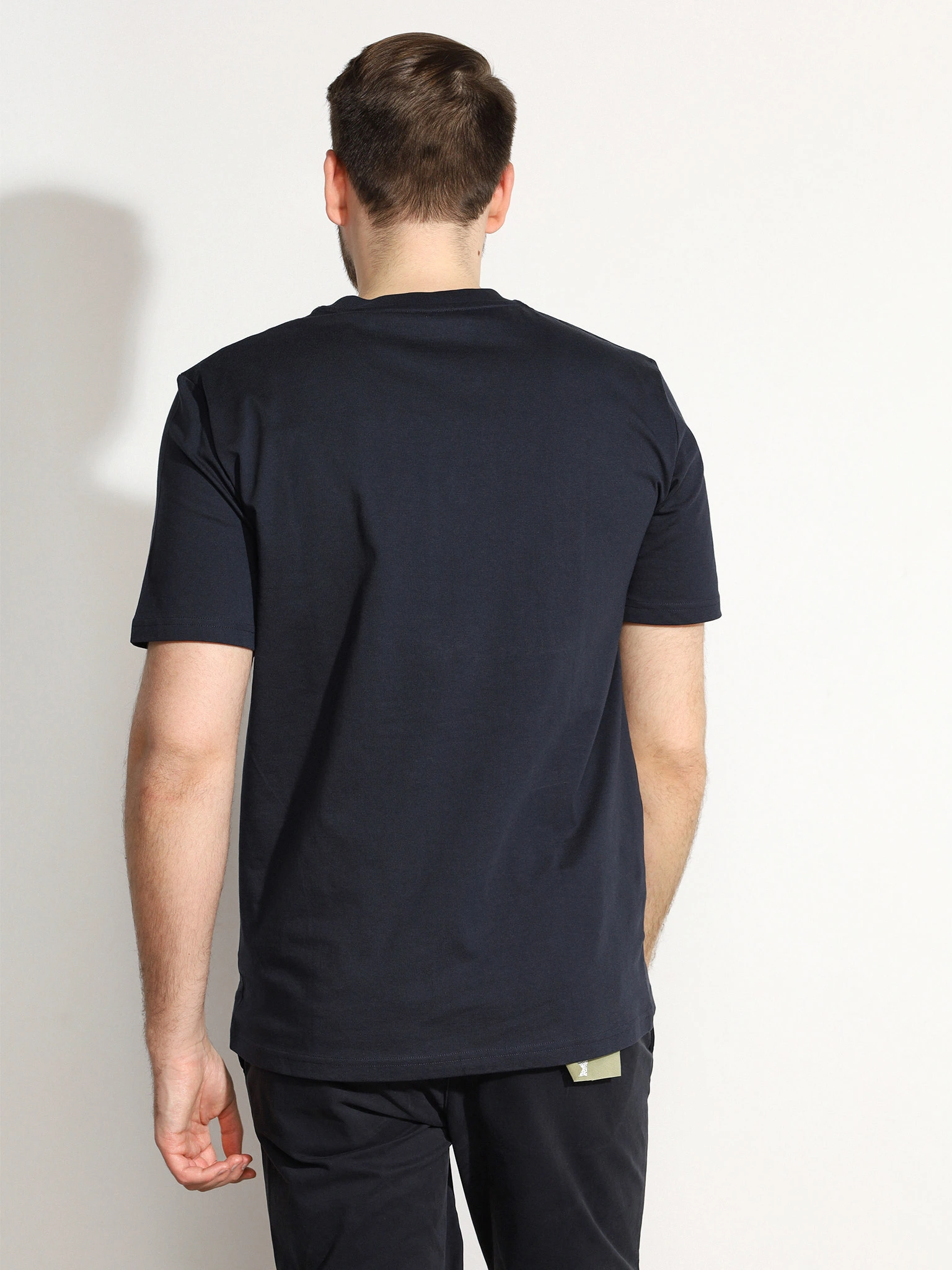 Футболка темно-синего цвета из хлопка